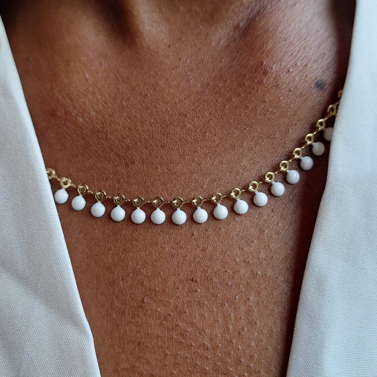 White Disk Charm Necklace Gold SS