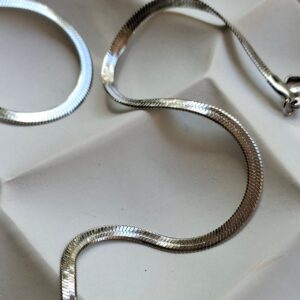 Flat Snake Chain Thin